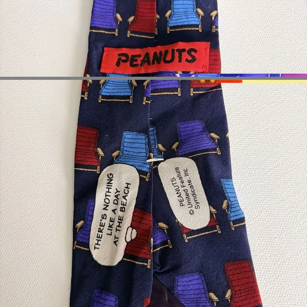 Peanuts Vintage 90’s Beach Day Dark Blue 100% Silk Necktie USA Made Snoopy Swim